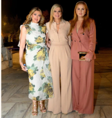 Royal Style: Take the Tiaras out of The Vault! Sparkles aren't just for Christmas!