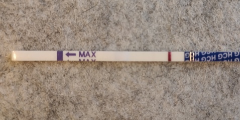 Line eyes please - 9 dpo