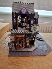 Come and tell us your dull and unexciting news 32: Calmly through the day