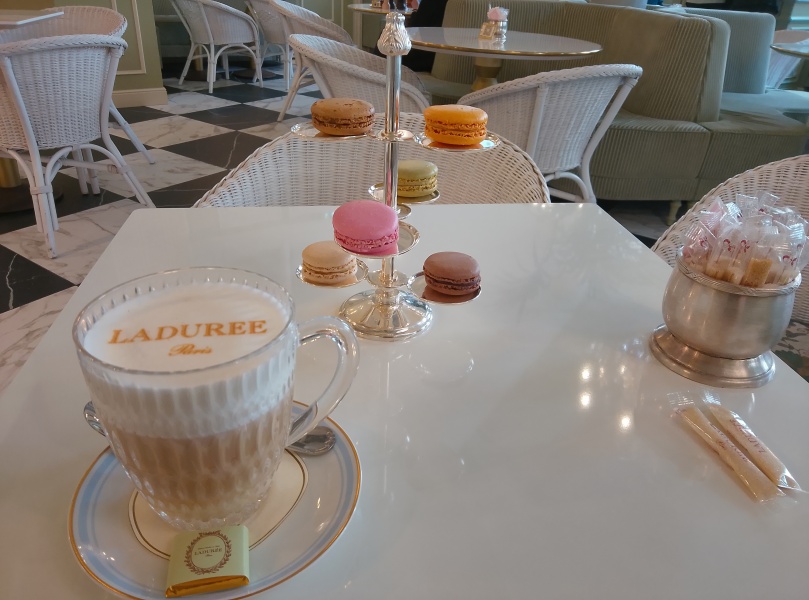 How to spend my free day in PARIS?