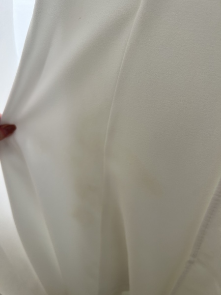 Stain on wedding dress - help!!