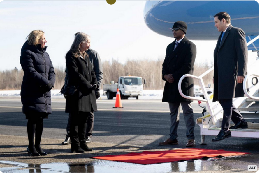 To suspect the "deal" between the US and Russia Greenland for Ukraine?