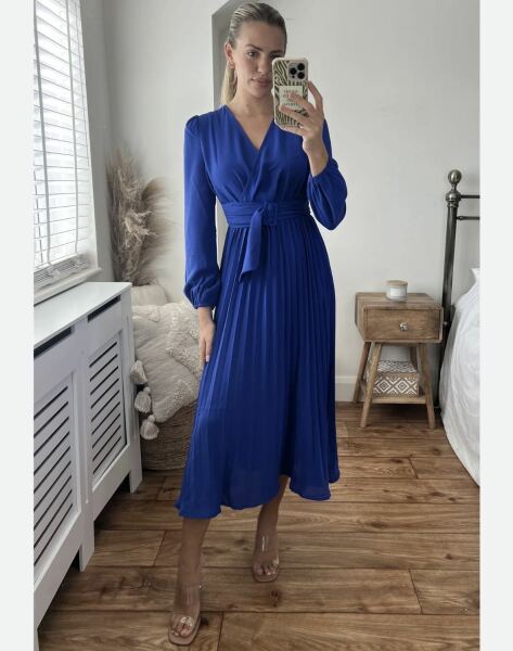 Help me style this dress please