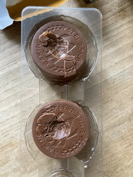 Thread 16 - TalkLair: "Well, I'm not exactly quaking in my stylish-yet-affordable boots, but there's definitely something unnatural going on here."