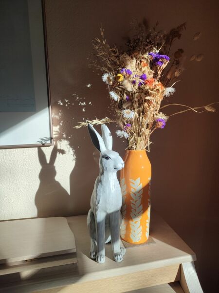 Anyone read 'Raising Hare?'