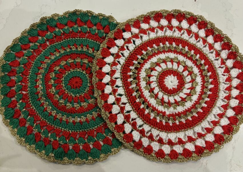 Tablecloths - does anyone still use them?