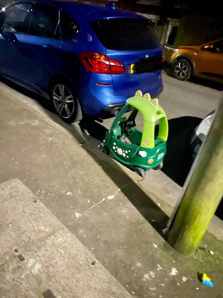 Best parked car I've seen 😂
