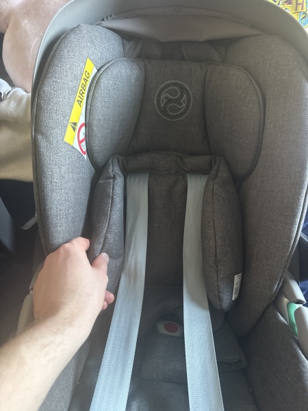 Cybex Cloud Z2 newborn insert