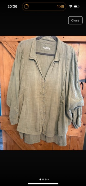 Tops/shirts like this one...?