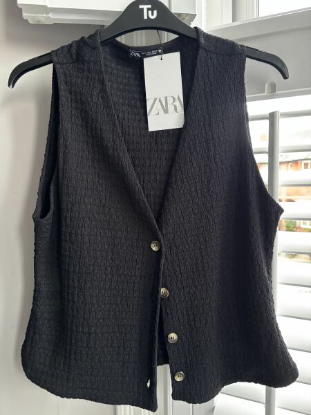 How to style a black waistcoat without looking like a waiter