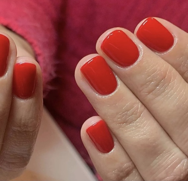 Short bright red nails?