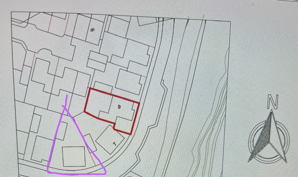 Is this a west facing garden?