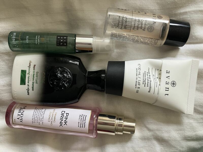 Tempted by beauty treats? Addicted to buying beauty products? Is your collection bursting with favourites? Join fellow beauty lovers in this supportive group!