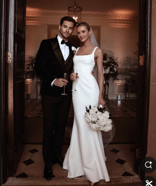 When did you order your wedding dress?