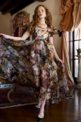 Help me find a stunning, head turning dress!