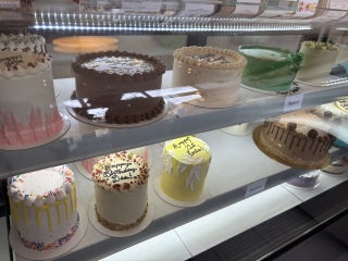 Come and tell us your dull and unexciting news 33: Calmly through the day