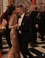 Royal Style: Take the Tiaras out of The Vault! Sparkles aren't just for Christmas!