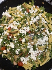 Come and tell us your dull and unexciting news 33: Calmly through the day