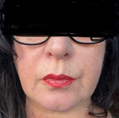 Having facelift surgery in 10 days - support and advice needed