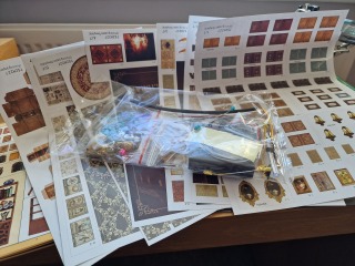 Roll up, Ladies and Gentlecreatures, the Bluestocking has been redecorated