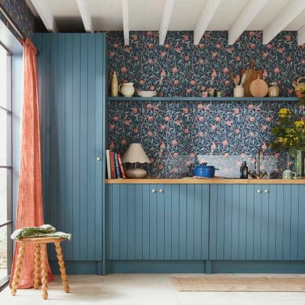 What colour walls with this William Morris wall paper
