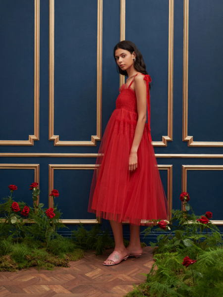 What is the definition of a cocktail dress?