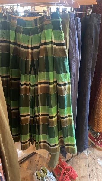 Toasties - always here for the clothes and breadboard chat, (with fond memories of the dibber!)