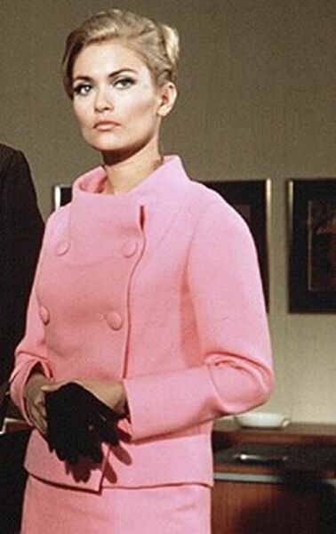 Favourite Hollywood Costumes Of All Time - a nice thread for a Bank Holiday.