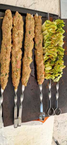 Filling, meaty meals- new ideas needed?