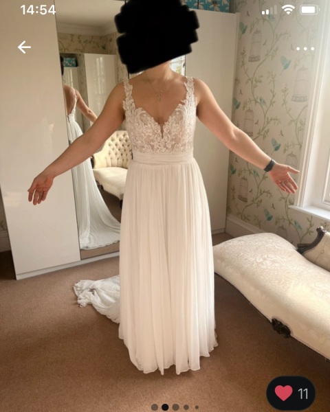 Colourful shoes for my wedding, help!