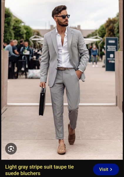 What shoes… HELP PLEASE!!
