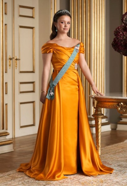 Royal Style: a day starts well if it starts with Mary of Teck.