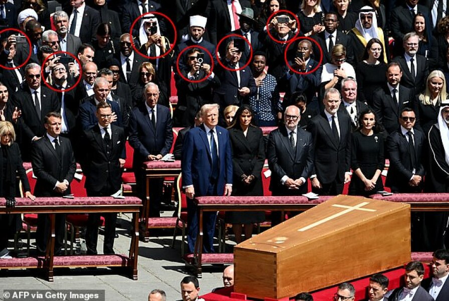 Prince William not in black at Pope's funeral