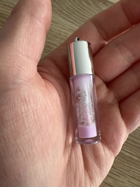 Tempted by beauty treats? Addicted to buying beauty products? Is your collection bursting with favourites? Join fellow beauty lovers in this supportive group!