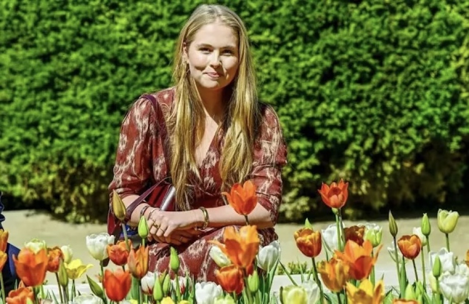 Royal Style: a day starts well if it starts with Mary of Teck.