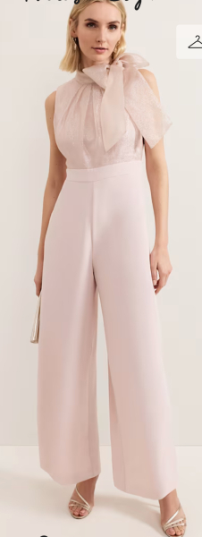Can you help me find a hat for this jumpsuit?