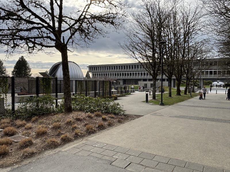 Come and tell us your dull and unexciting news 33: Calmly through the day