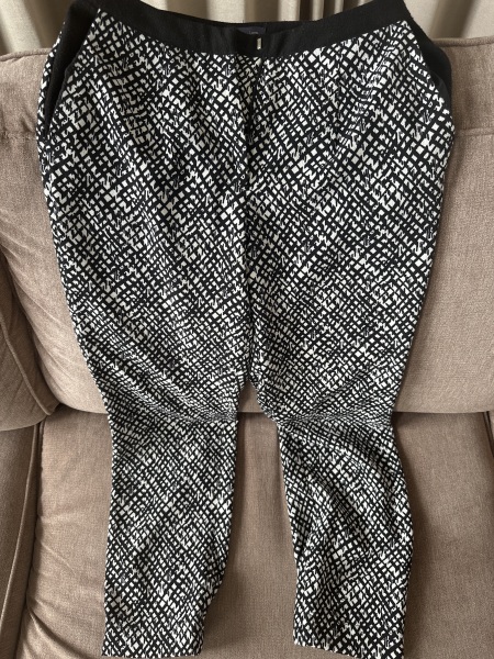 Looking for these trousers