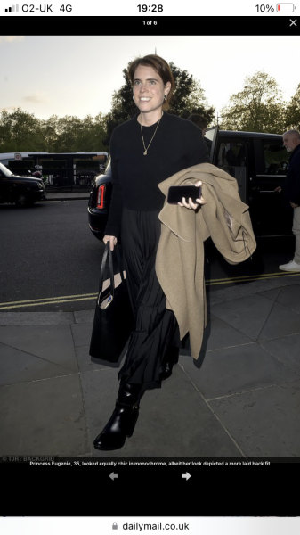 Royal Style: a day starts well if it starts with Mary of Teck.