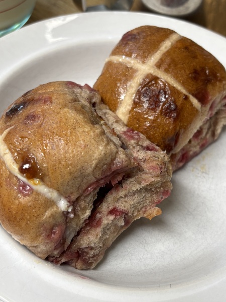 Come and tell us your dull and unexciting news 33: Calmly through the day