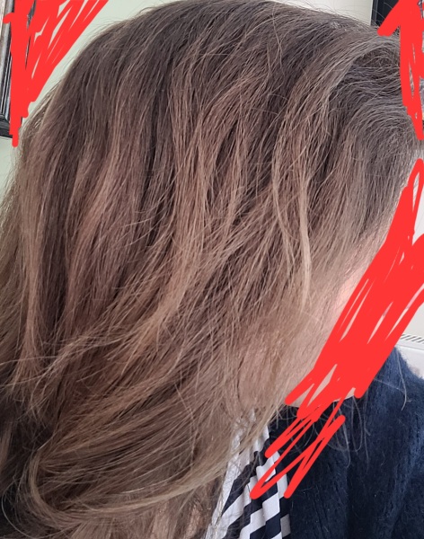 Hair dye that stays on greys