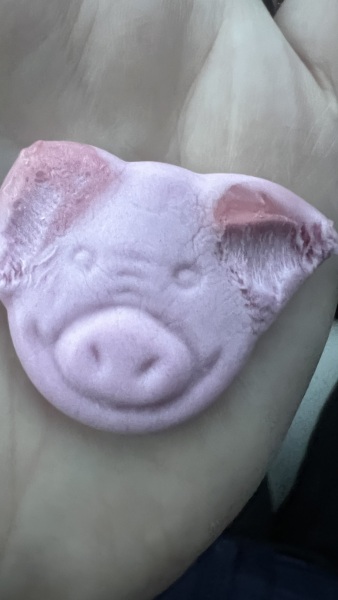 There is only one correct way to eat this.