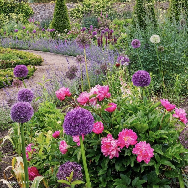 Which gardens do you like to visit to get inspiration?