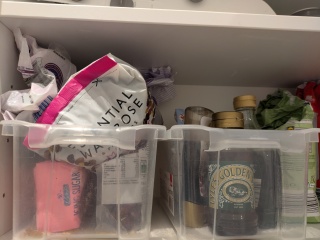 Help me organise my cupboards, please!