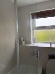 Aargh help me clean my new shower screen ! Pica attached.