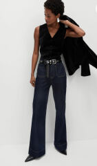 How to style wide leg jeans?