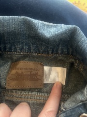 Potential fake Levi’s kids jacket