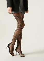 Closed toe slingbacks and tights?