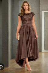 Can anyone help me with an outfit colour problem? re Mother of Groom