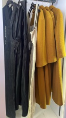 Toasties - always here for the clothes and breadboard chat, (with fond memories of the dibber!)